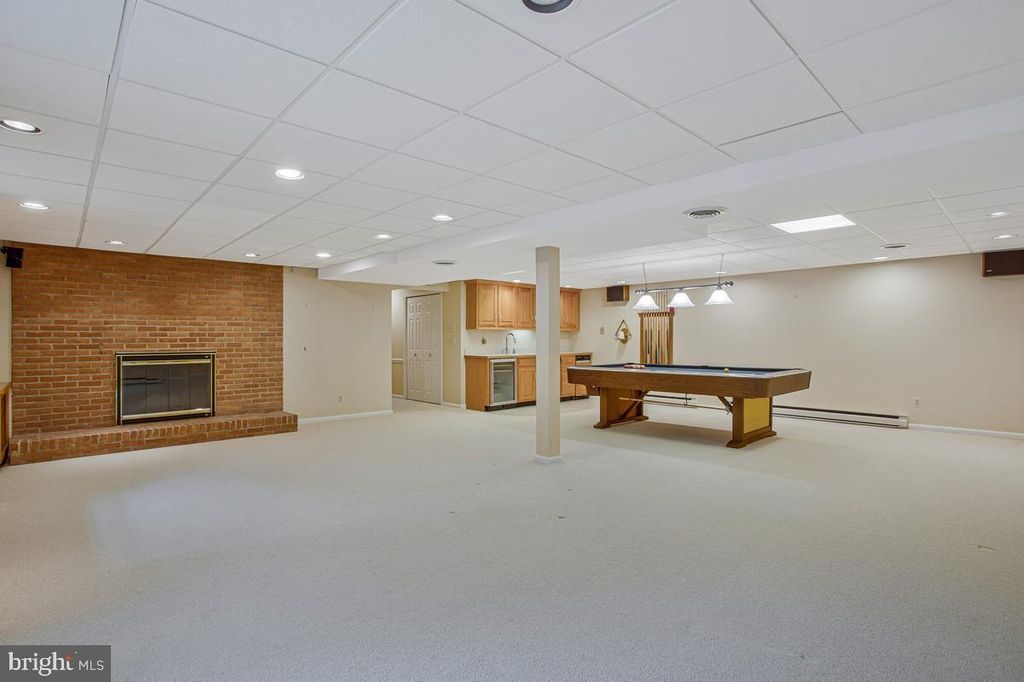 Image 42 of property listing at 3814 SPRING MEADOW DR, Ellicott City, MD 21042