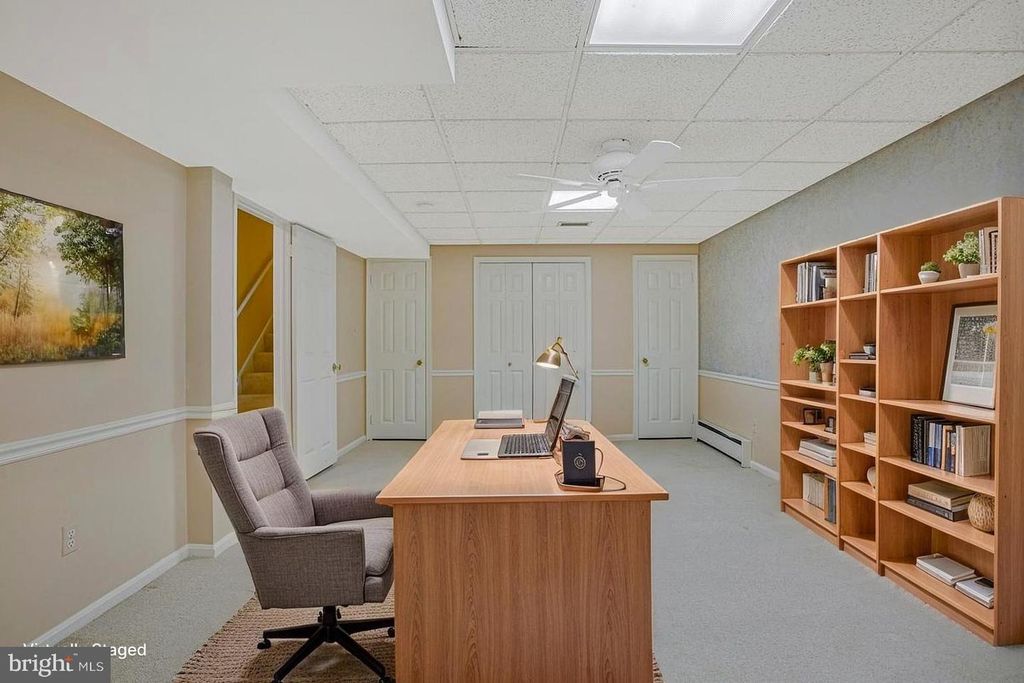 Image 44 of property listing at 3814 SPRING MEADOW DR, Ellicott City, MD 21042