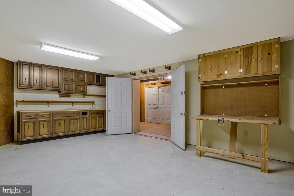 Image 50 of property listing at 3814 SPRING MEADOW DR, Ellicott City, MD 21042