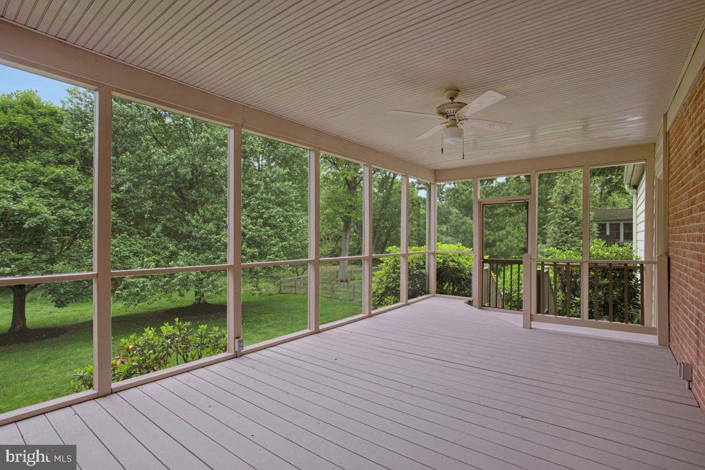 Image 55 of property listing at 3814 SPRING MEADOW DR, Ellicott City, MD 21042