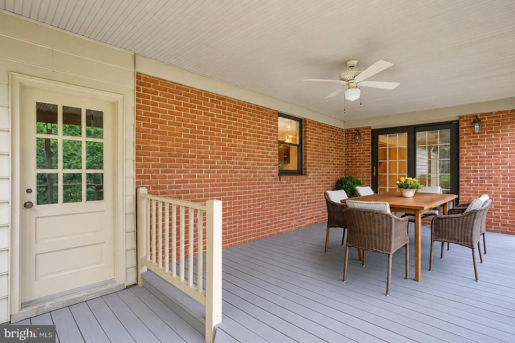 Image 56 of property listing at 3814 SPRING MEADOW DR, Ellicott City, MD 21042