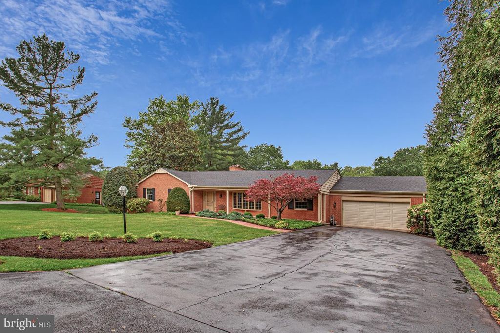 Image 60 of property listing at 3814 SPRING MEADOW DR, Ellicott City, MD 21042