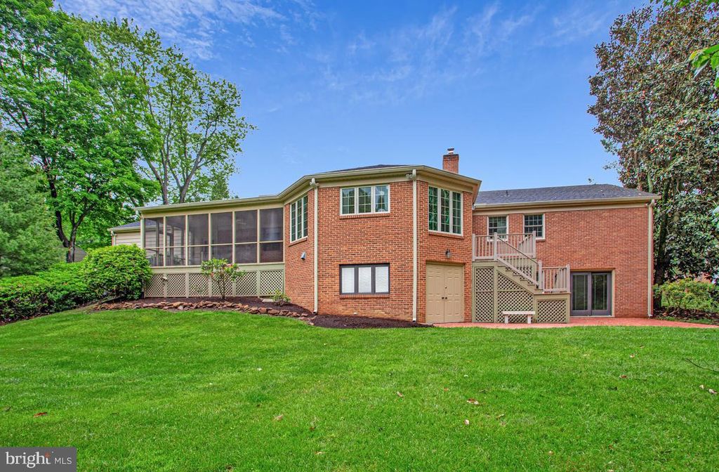 Image 61 of property listing at 3814 SPRING MEADOW DR, Ellicott City, MD 21042