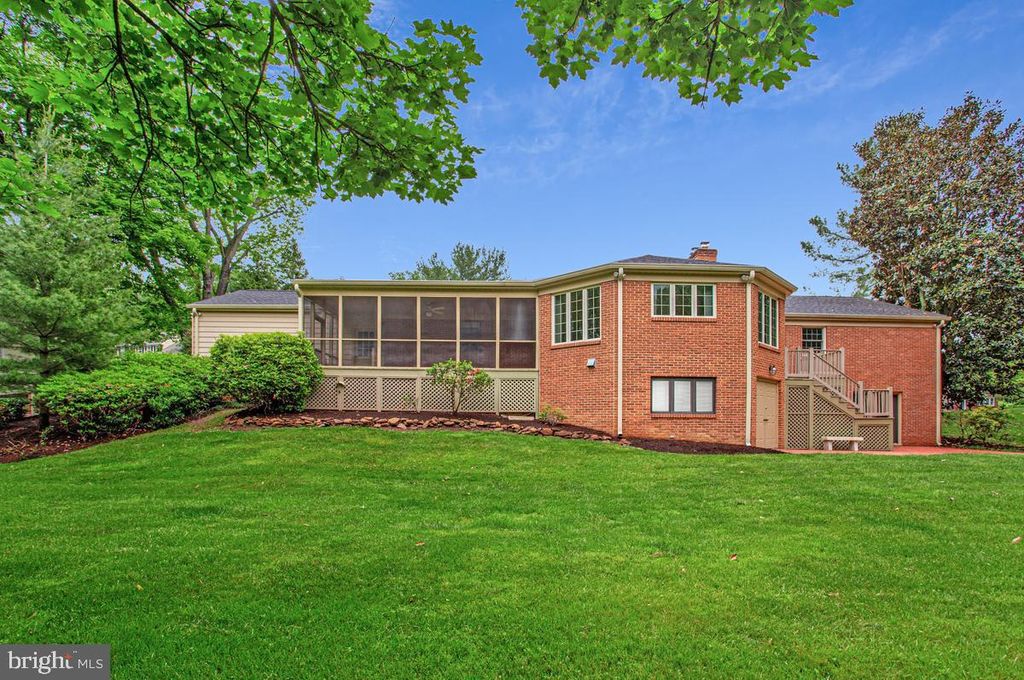 Image 62 of property listing at 3814 SPRING MEADOW DR, Ellicott City, MD 21042