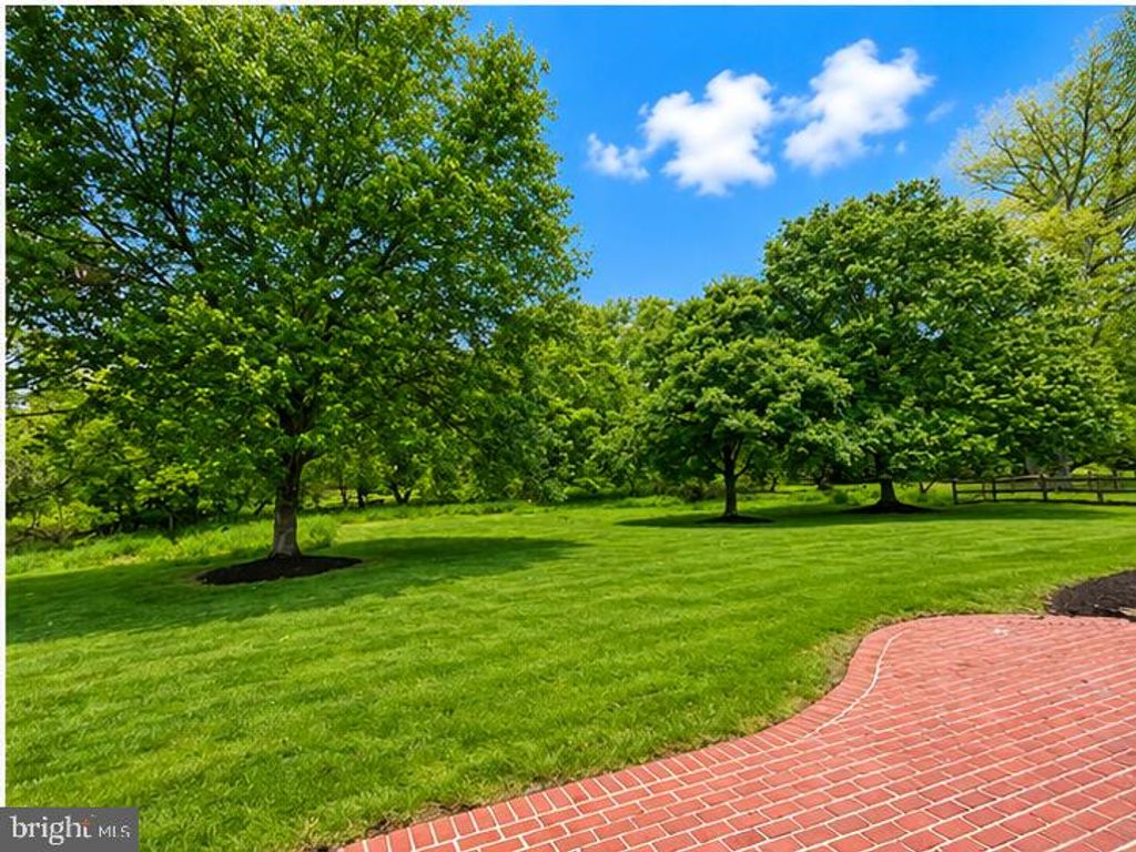 Image 65 of property listing at 3814 SPRING MEADOW DR, Ellicott City, MD 21042