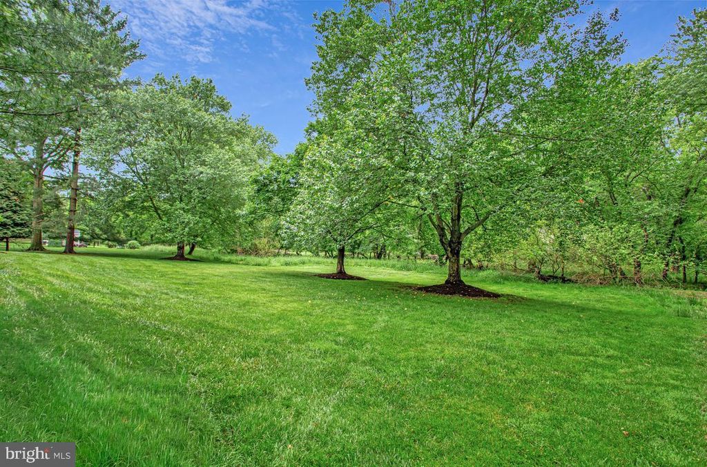 Image 66 of property listing at 3814 SPRING MEADOW DR, Ellicott City, MD 21042