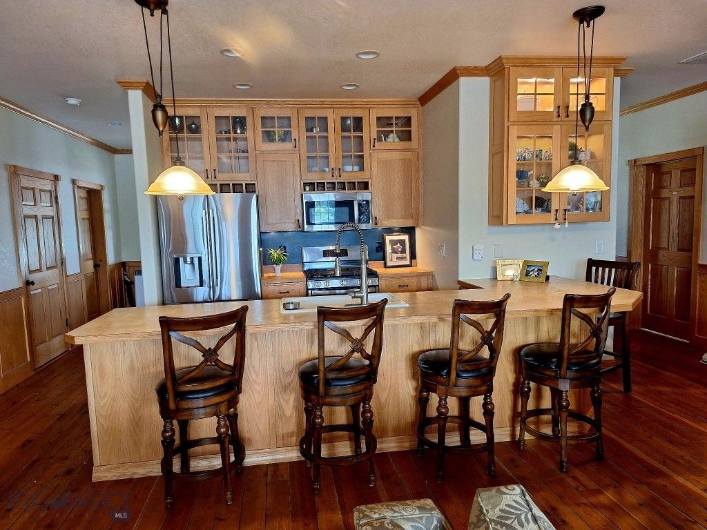 140 Keri Street, Manhattan, MT 59741 photo 3