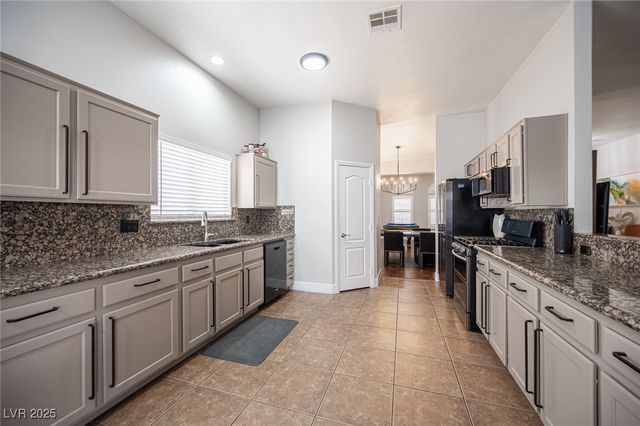 5816 Grand Heritage Street, Las Vegas, NV 89130