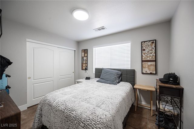 5816 Grand Heritage Street, Las Vegas, NV 89130