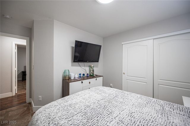 5816 Grand Heritage Street, Las Vegas, NV 89130