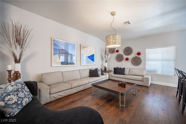 5816 Grand Heritage Street, Las Vegas, NV 89130