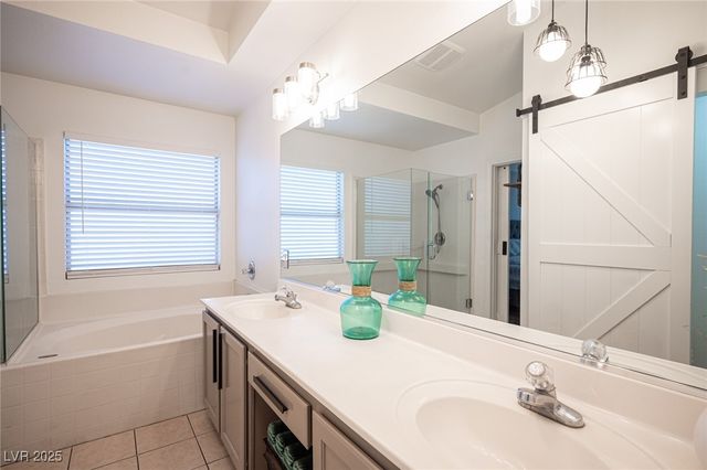 5816 Grand Heritage Street, Las Vegas, NV 89130