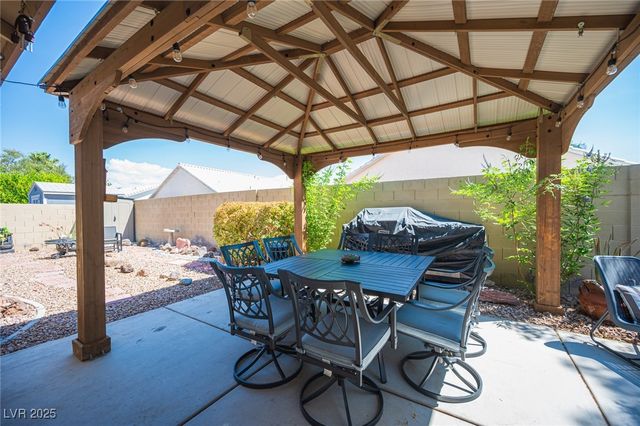 5816 Grand Heritage Street, Las Vegas, NV 89130