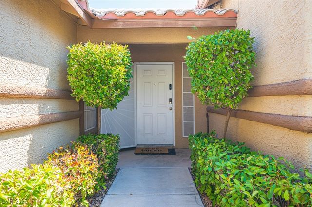 5816 Grand Heritage Street, Las Vegas, NV 89130