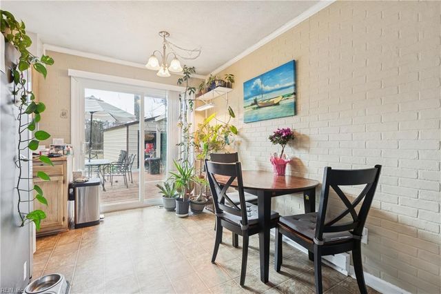 8598 Poplar Springs DR, Gloucester, VA 23061