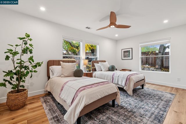 2216 Blackwood Dr, Walnut Creek, CA 94596