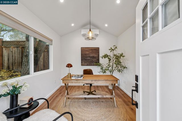 2216 Blackwood Dr, Walnut Creek, CA 94596