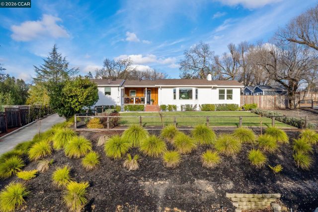 2216 Blackwood Dr, Walnut Creek, CA 94596