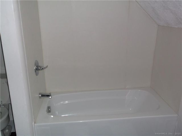 41 Baltic Street, Norwich, CT 06360