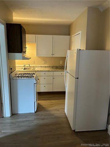 41 Baltic Street, Norwich, CT 06360