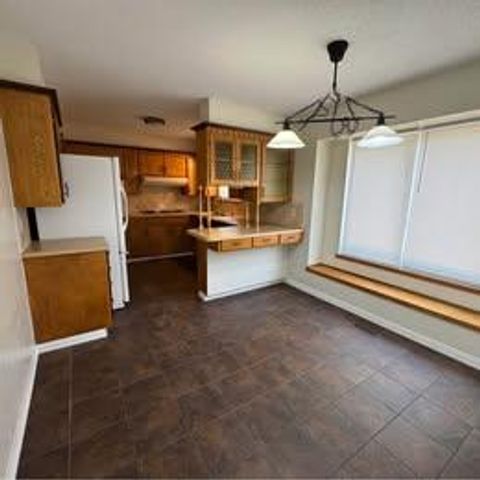 5705 W Wilshire Boulevard, Oklahoma City, OK 73132