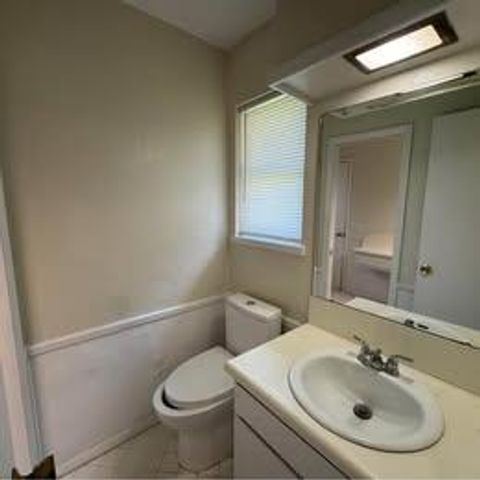 5705 W Wilshire Boulevard, Oklahoma City, OK 73132