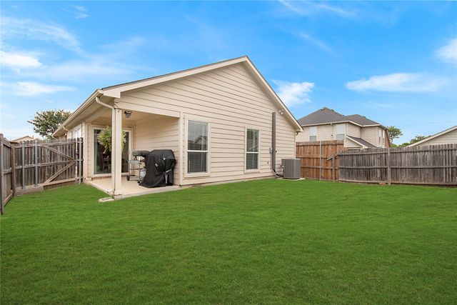 2140 Sweetwood Drive, Fort Worth, TX 76131