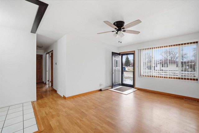 1902 84th STREET, Kenosha, WI 53143