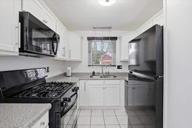 1902 84th STREET, Kenosha, WI 53143