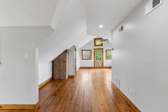 4009 Roswell Street, Dallas, TX 75219