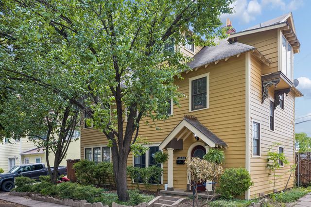 4009 Roswell Street, Dallas, TX 75219