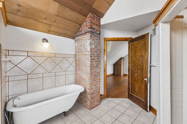 4009 Roswell Street, Dallas, TX 75219