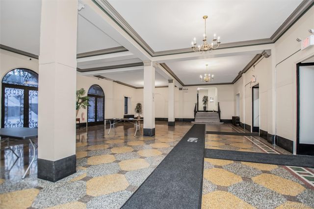 590 E Third Street 2D, Mount Vernon, NY 10553