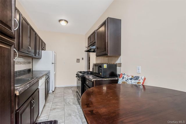 590 E Third Street 2D, Mount Vernon, NY 10553