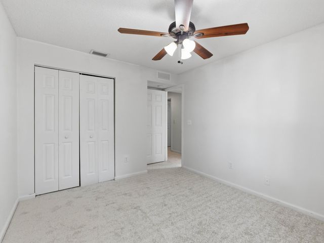 2221 White Pine Circle B, Greenacres, FL 33415