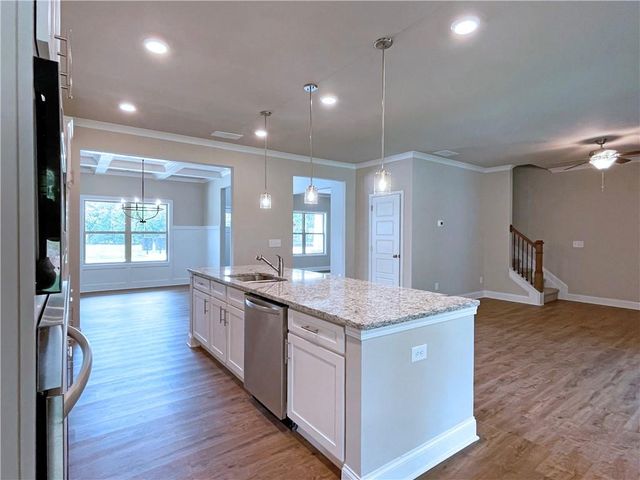 415 Brown Dove Ln, Grayson, GA 30017