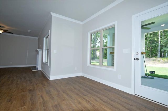 415 Brown Dove Ln, Grayson, GA 30017