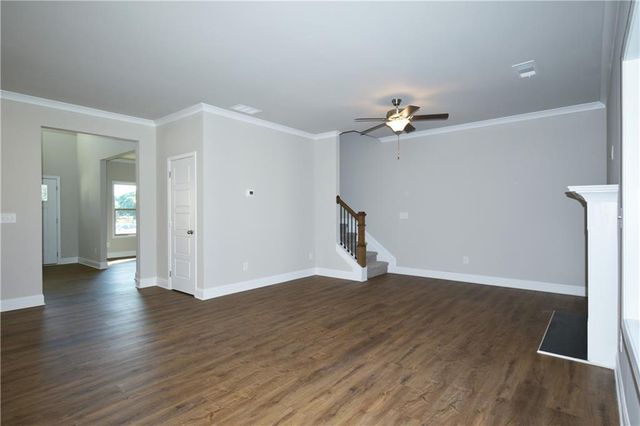 415 Brown Dove Ln, Grayson, GA 30017