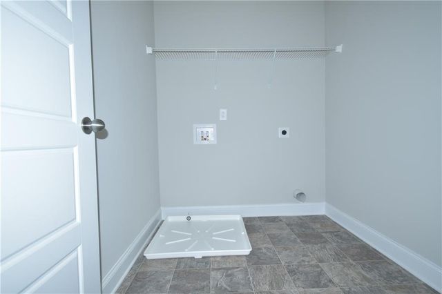 415 Brown Dove Ln, Grayson, GA 30017