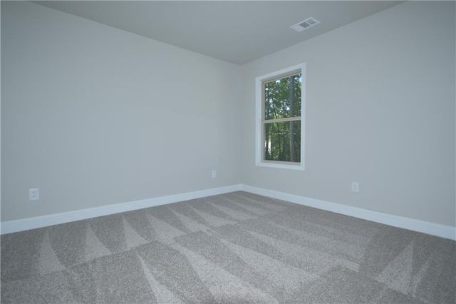 415 Brown Dove Ln, Grayson, GA 30017