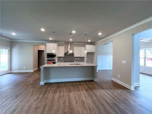 415 Brown Dove Ln, Grayson, GA 30017