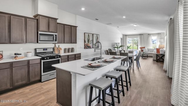 822 GRAND RESERVE Drive, Bunnell, FL 32110