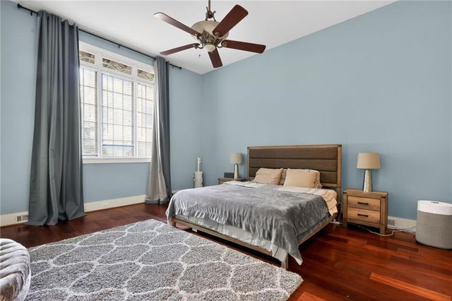 320 Waverly Hall Circle, Roswell, GA 30075
