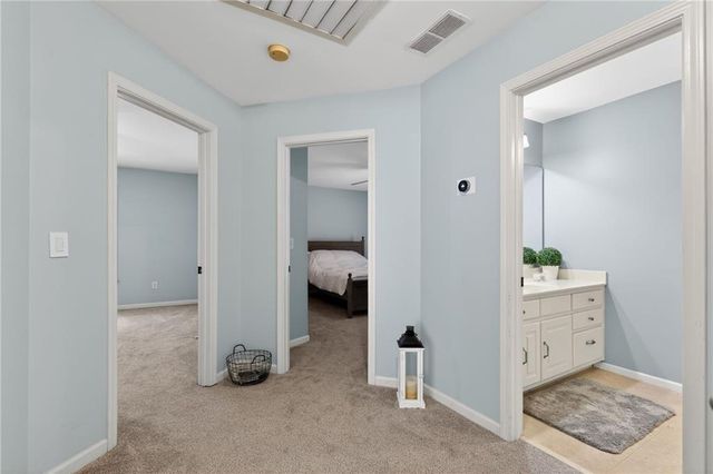320 Waverly Hall Circle, Roswell, GA 30075