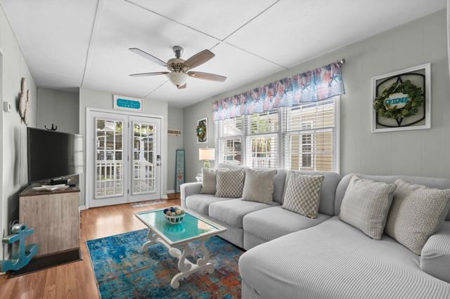 6001 - S19 S Kings Hwy., Myrtle Beach, SC 29575