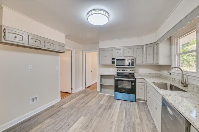 24 Erskine Lane, Aiken, SC 29803