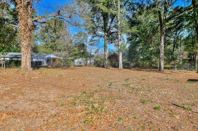 24 Erskine Lane, Aiken, SC 29803