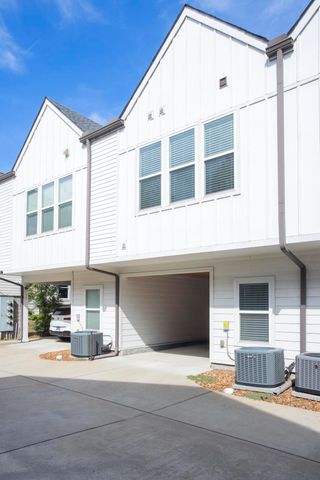 1034 Maynor Ave, Nashville, TN 37216