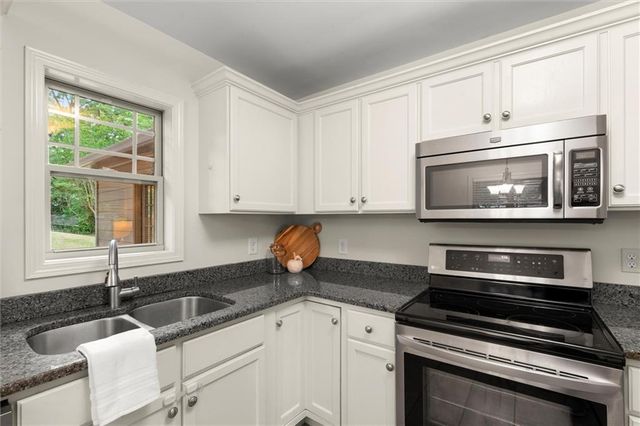 1414 Hawthorne Avenue SE, Smyrna, GA 30080