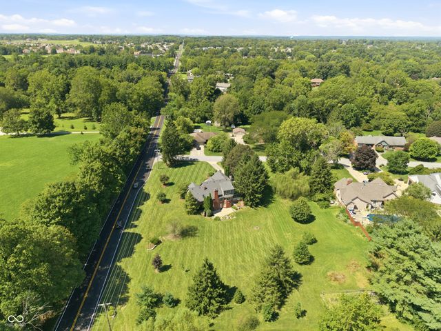 4299 Bending Lane, Greenwood, IN 46143